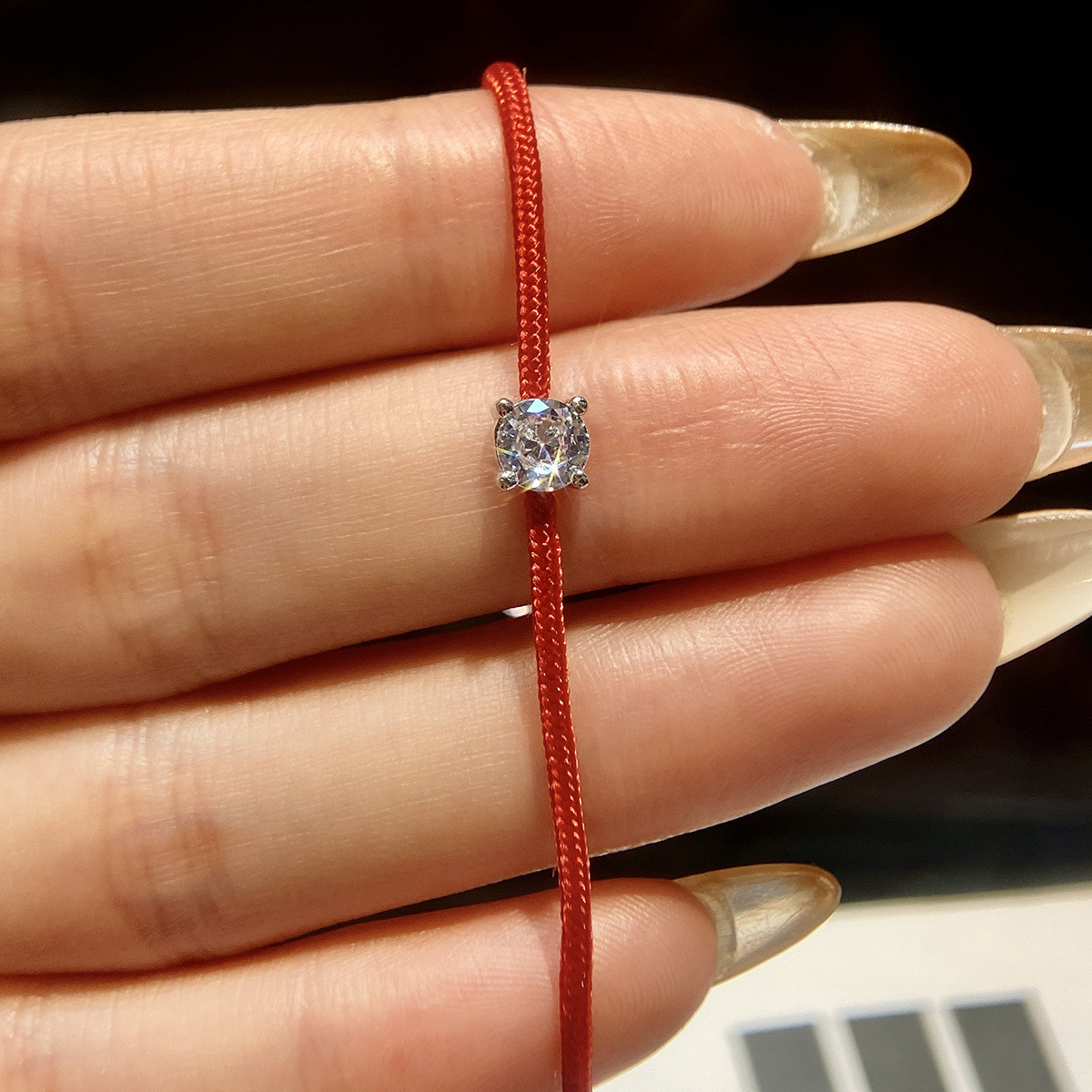 Women's Moissanite Weaving Bracelet — Wedding Gift